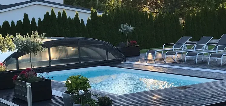 Att ha pool hemma – vad du bör tänka på innan du sätter igång