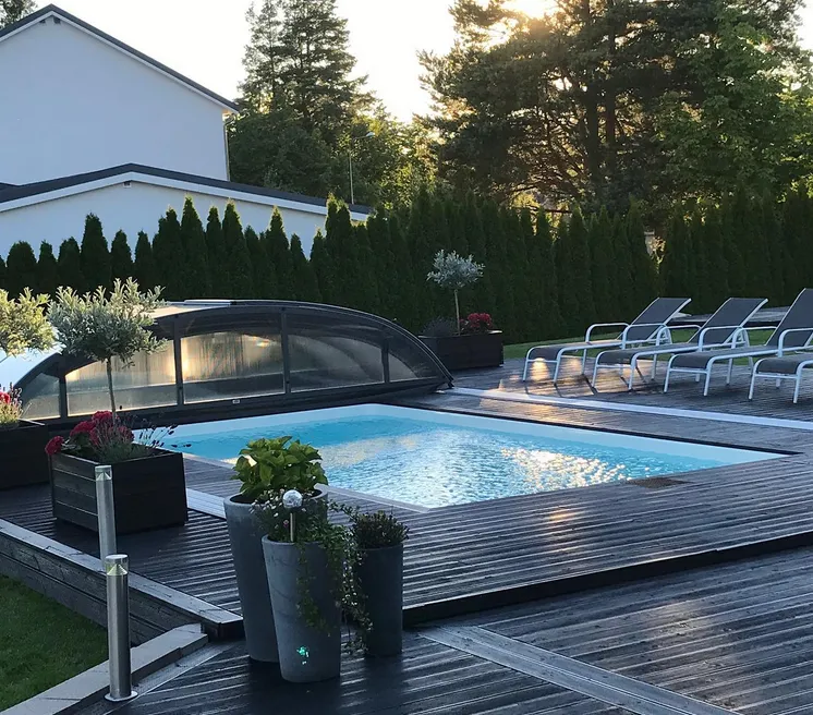 Att ha pool hemma – vad du bör tänka på innan du sätter igång